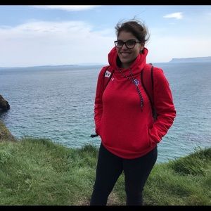 Meet your Posher, Noelle